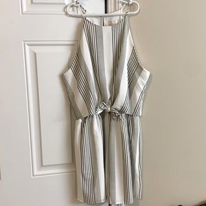 Cute summer romper! Allie Rose brand, size Medium